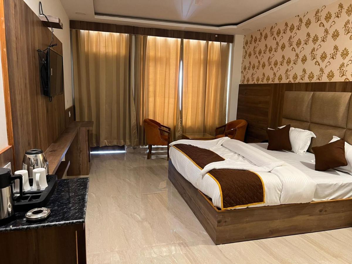 Highsky Resort Dharamshala Dış mekan fotoğraf